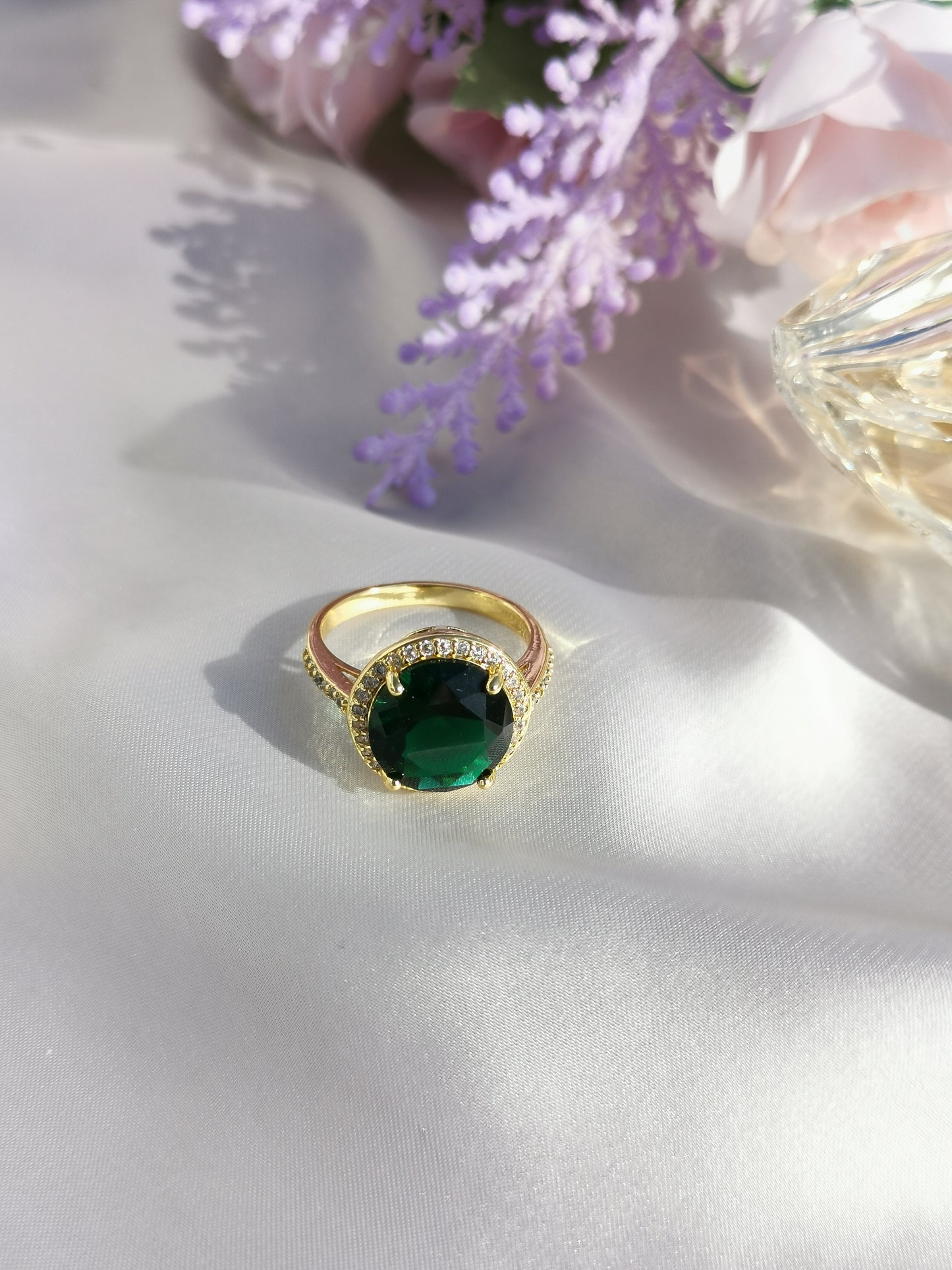 Green Emerald Ring